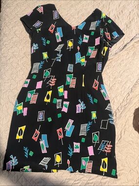 Vintage John Robert’s Black Floral Geometric Short-Sleeve Dress